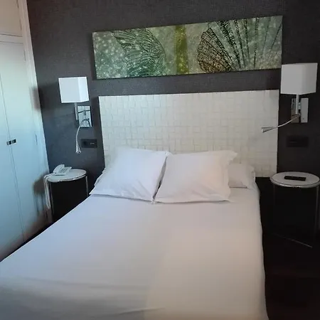 Hotel Miramar Llastres