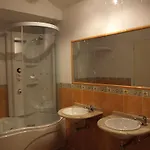 Miramar Hotel 2*